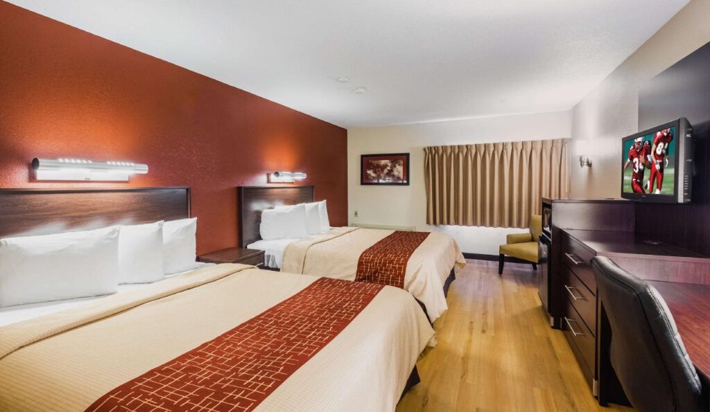 Red Roof Inn PLUS+ South Deerfield - Amherst