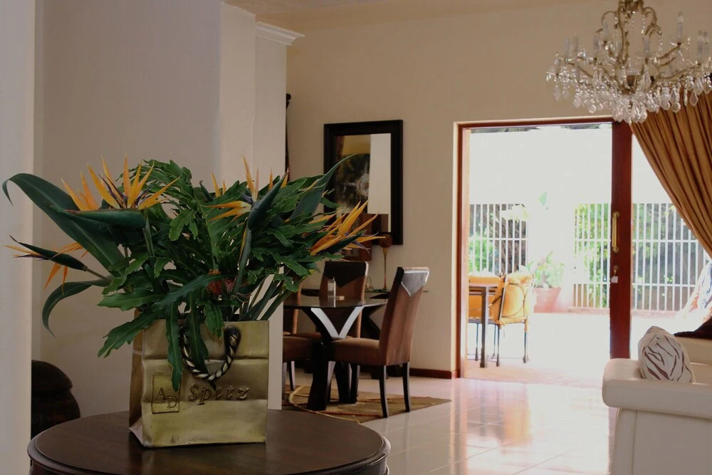 Ravinala Guest House