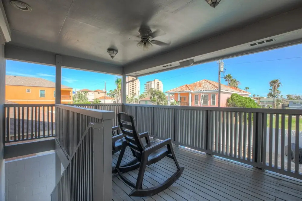 New! Stunning House w/ Pool & 1 Block From Beach!