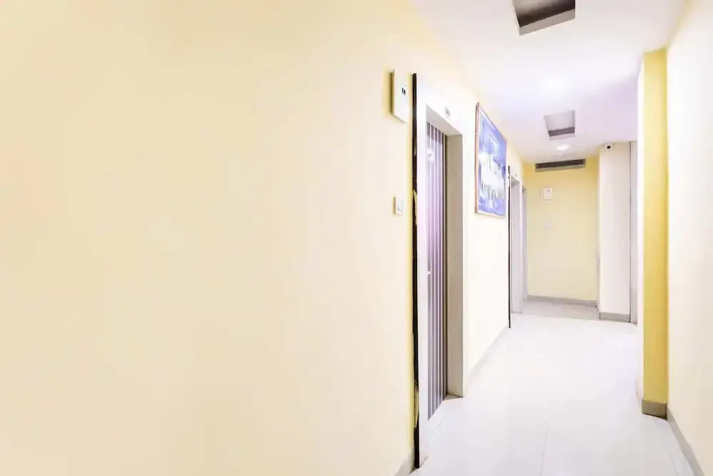 Hotel Rajendra Palace by OYO Rooms