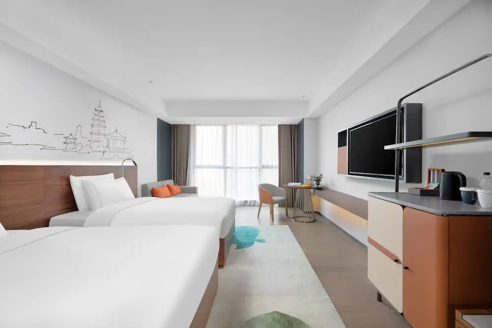 UrCove by Hyatt Xi'an High-Tech MixC, near Bell Tower & Ancient Pottery Troops