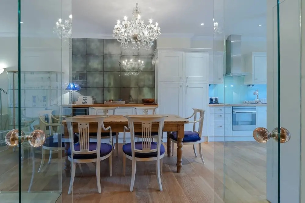 Luxury 2 bed Flat With Garden in Wimbledon