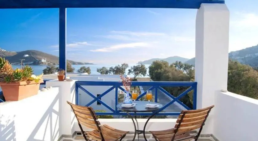 Glaros Hotel