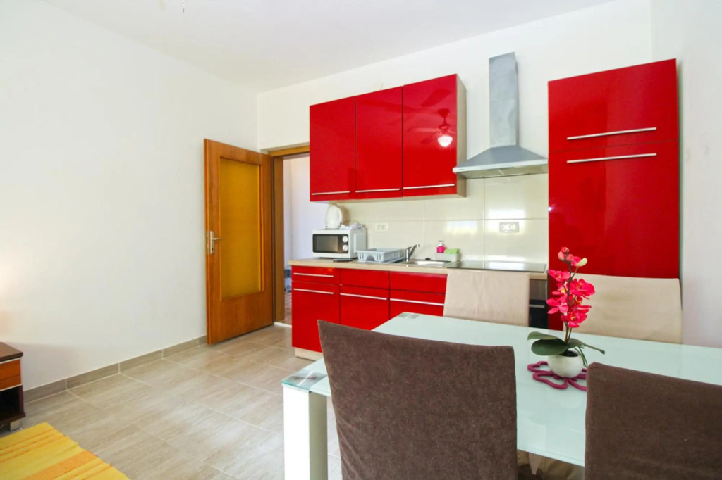 Apartments Spomenka 1432