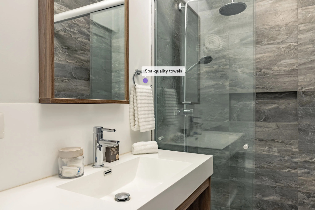 Art Deco & Modern Apt with Rooftop in Condesa!