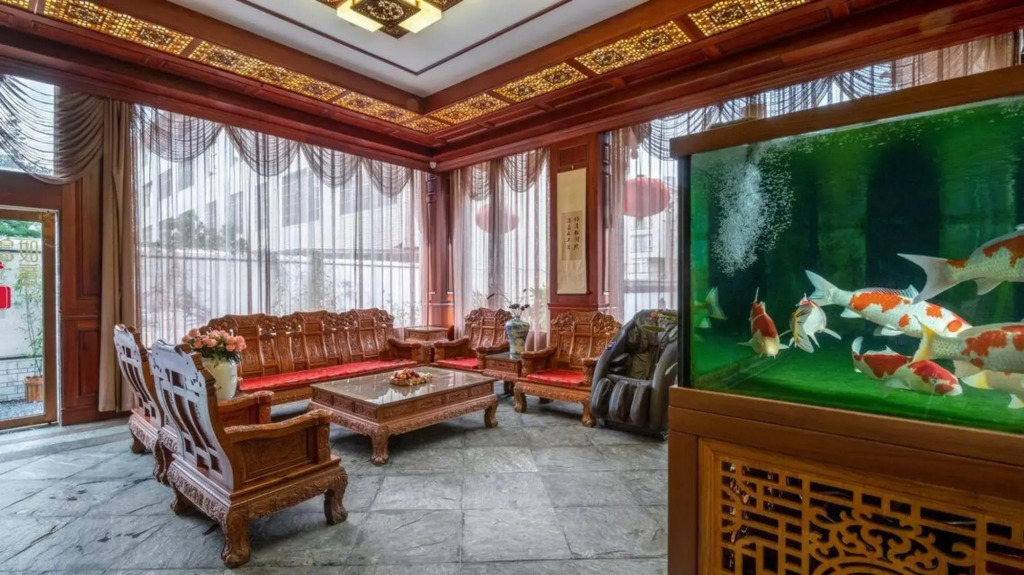 Jinning Rundexing Hotel (Guyan Culture Square)