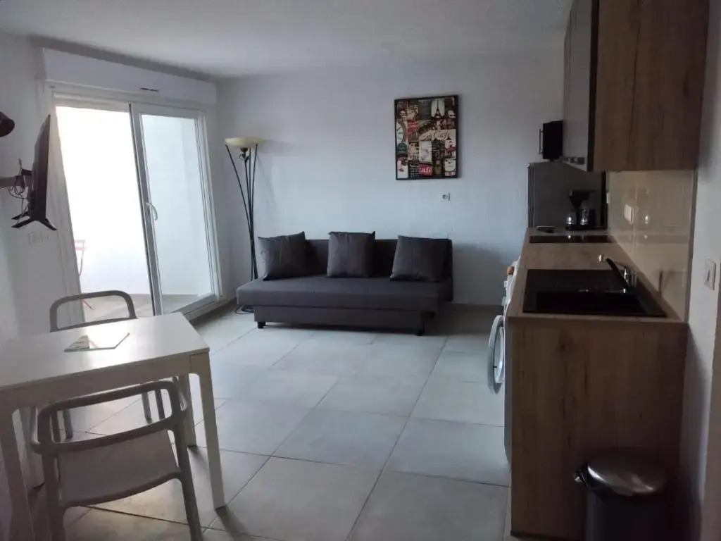 Location T2 dans résidence avec piscine PORTO-VECCHIO