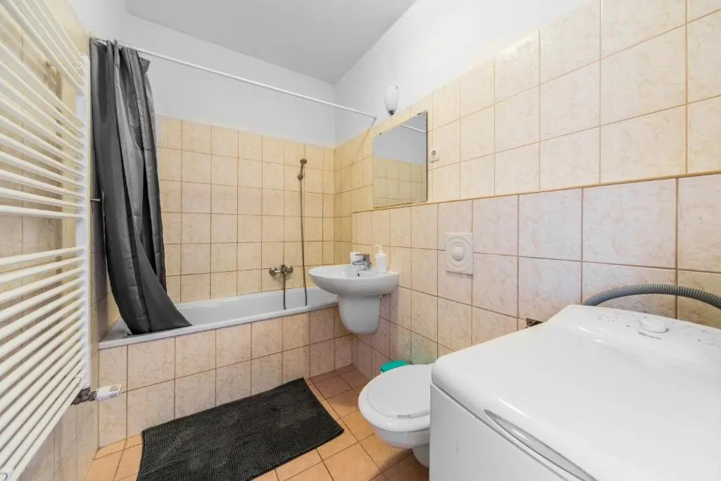 Klauzal 11 City Center Apartment