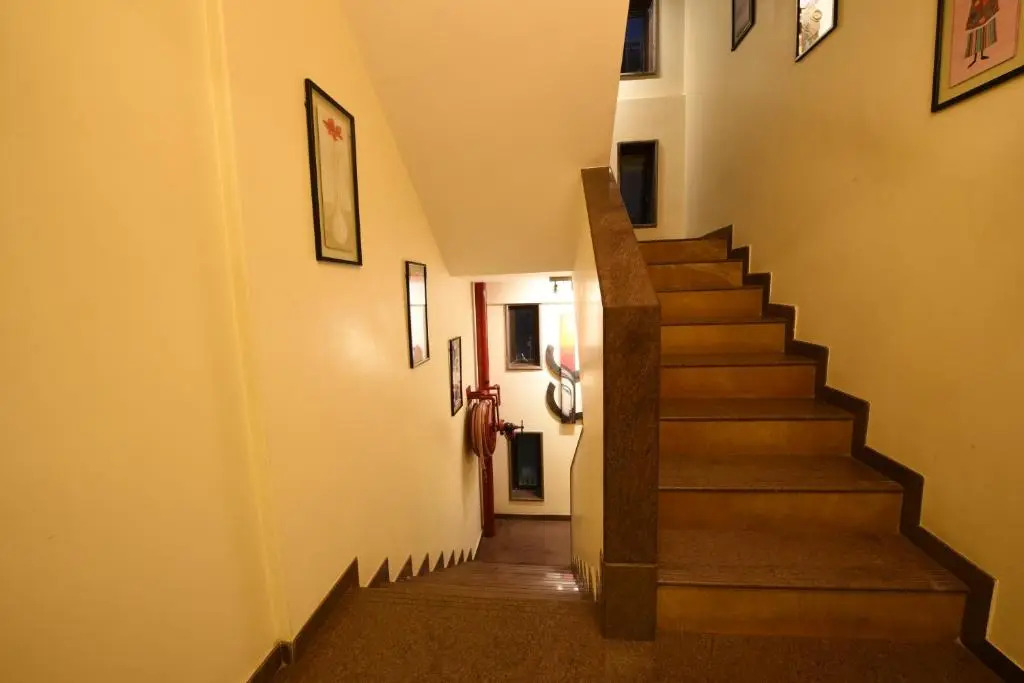 Hotel Bawa Suites Bandra