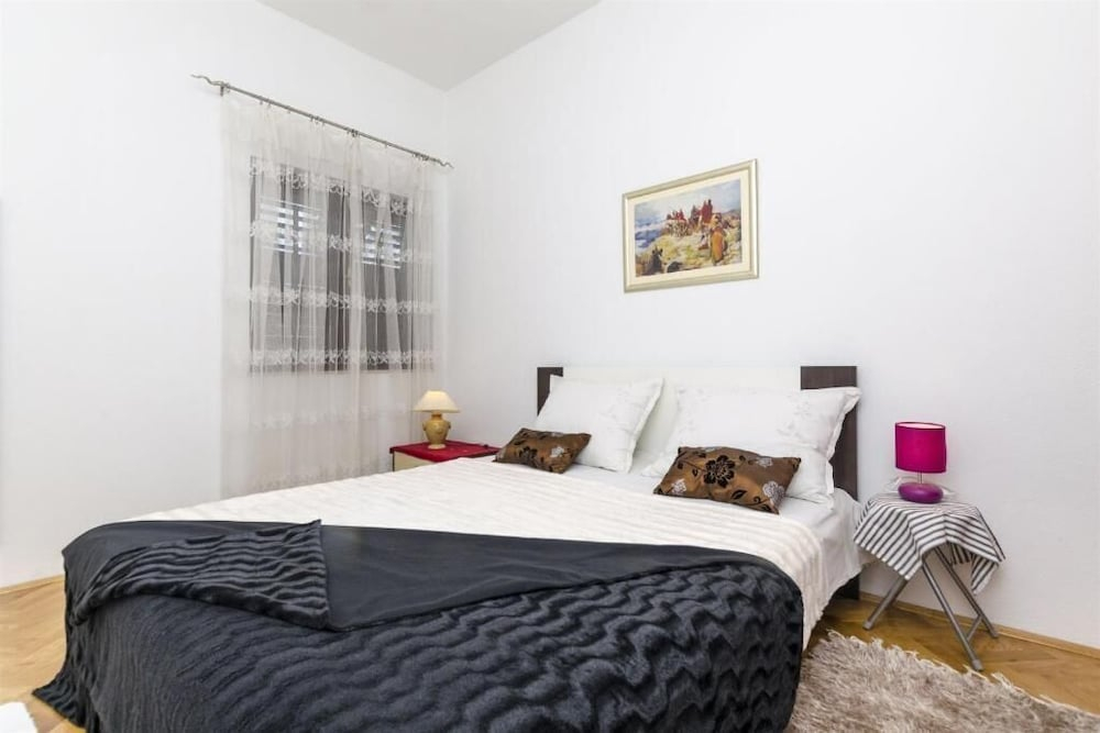 Apartment Zvone
