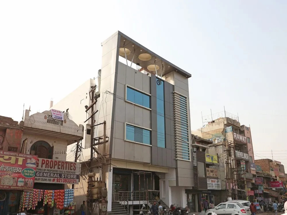 OYO 12472 Hotel Olive