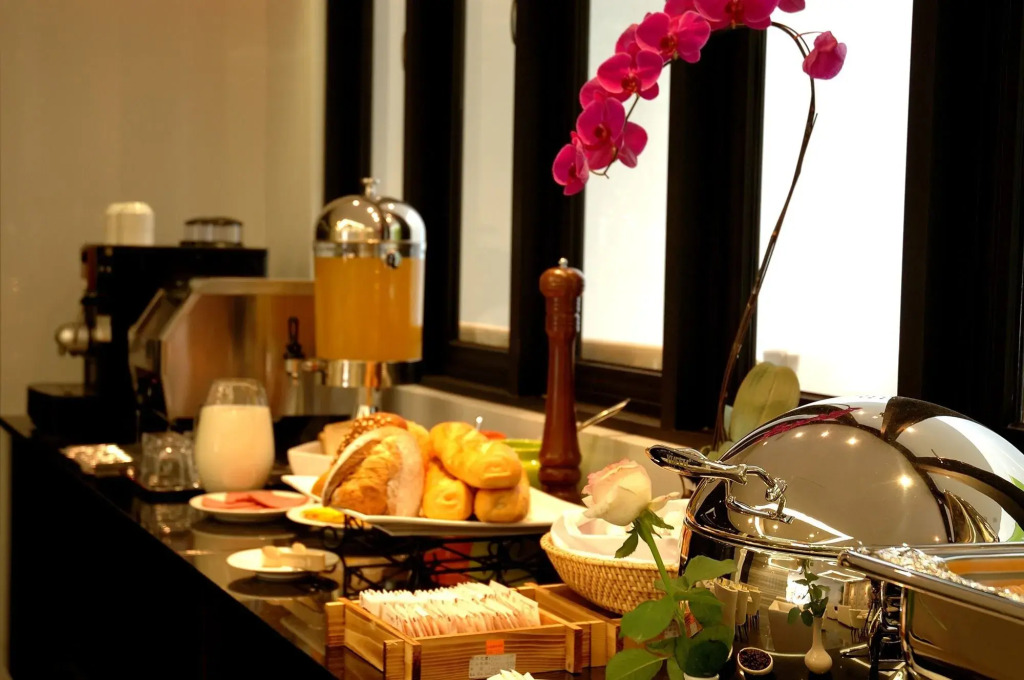 Kapok Hotel & Resorts