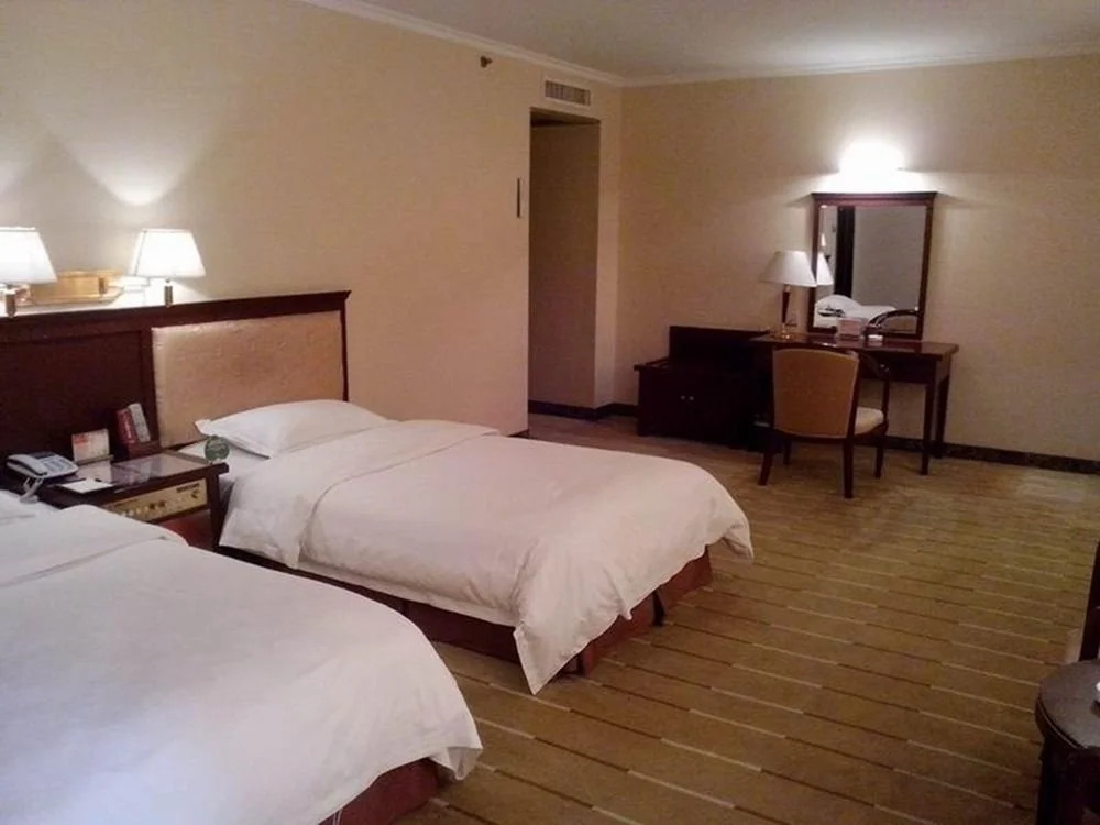 Qianxilong Hotel