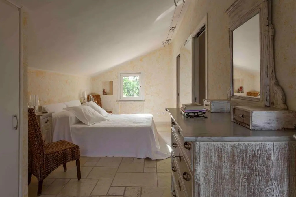 Sardegna - Villa Con Parco e Piscina a Carloforte
