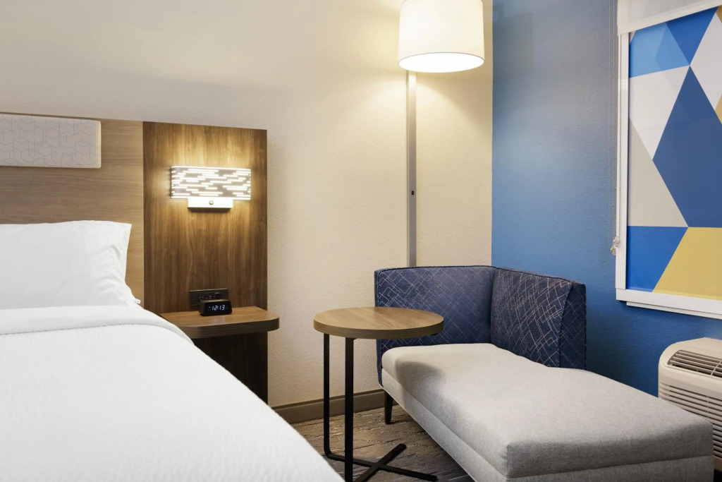 Holiday Inn Express - South Haven by IHG