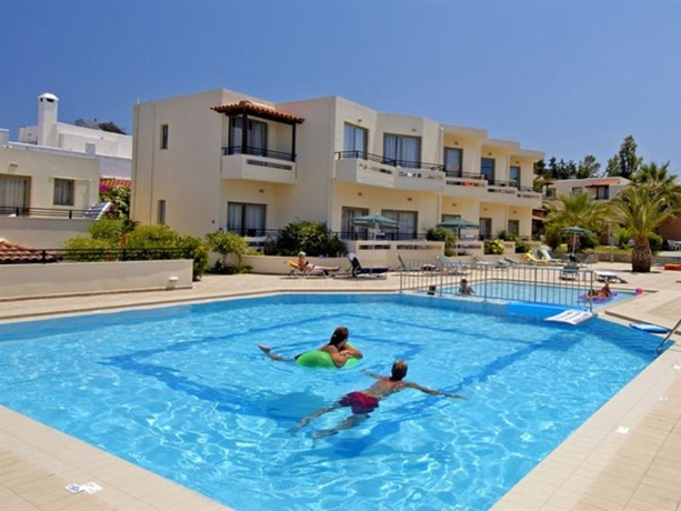 Apladas Apartments