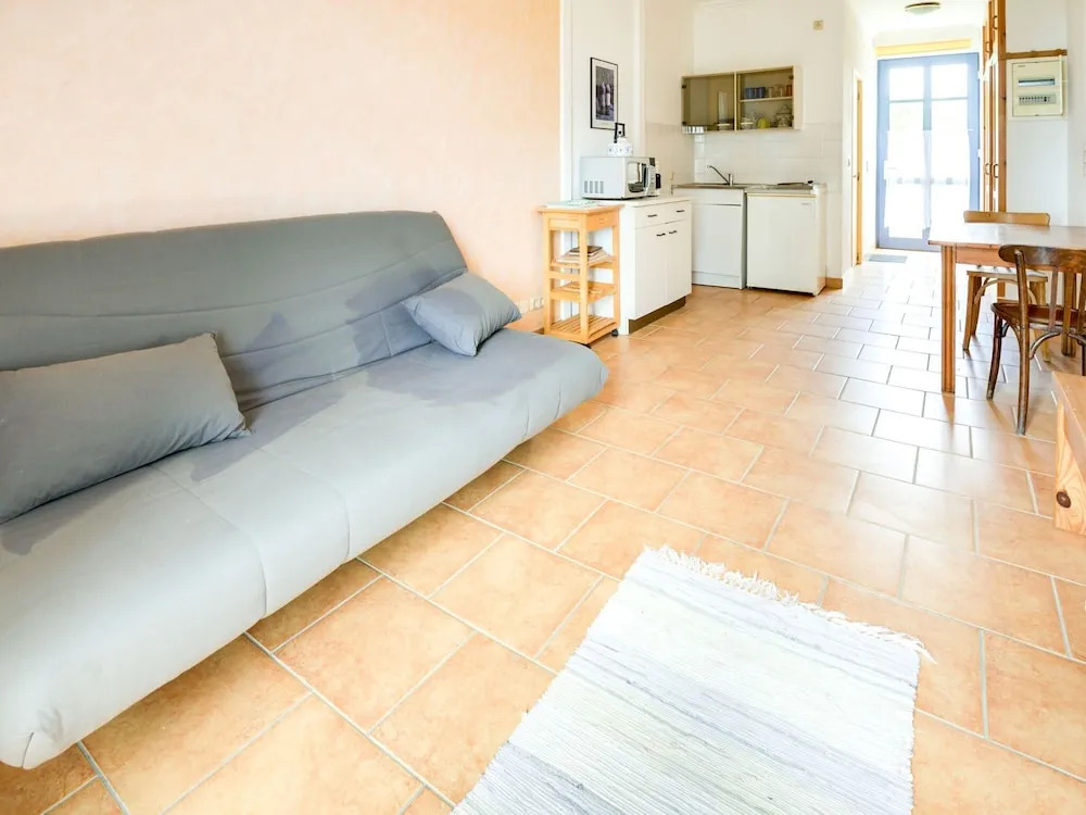Apartment about 100 metres from the Atlantic Ocean to the south of Brittany.