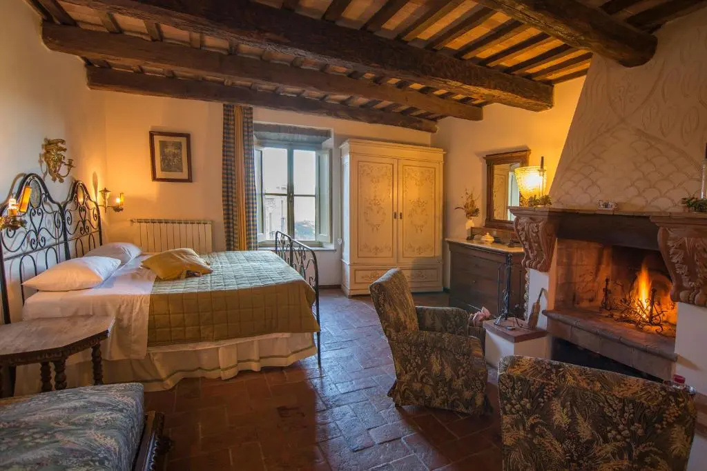 Castello Di Proceno Albergo Diffuso In Dimora DEpoca