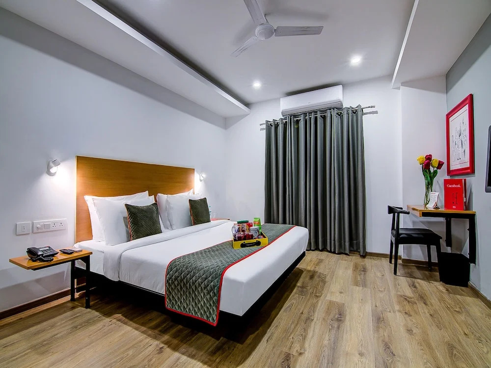 OYO Townhouse 034 -Halcyon Hitech City Road