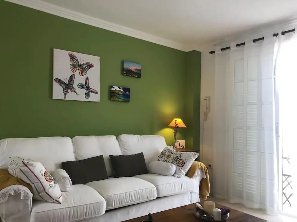 The Cozy Corner Apartment, Primera Línea con Vistas al Mar