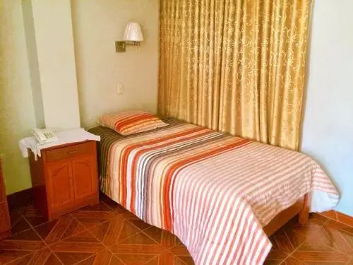 Hostal Residencial Lino