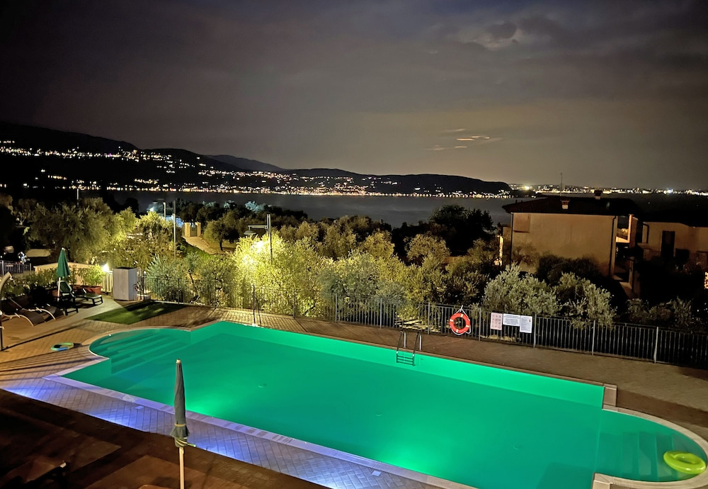 Le Terrazze PT 31 by Wonderful Italy