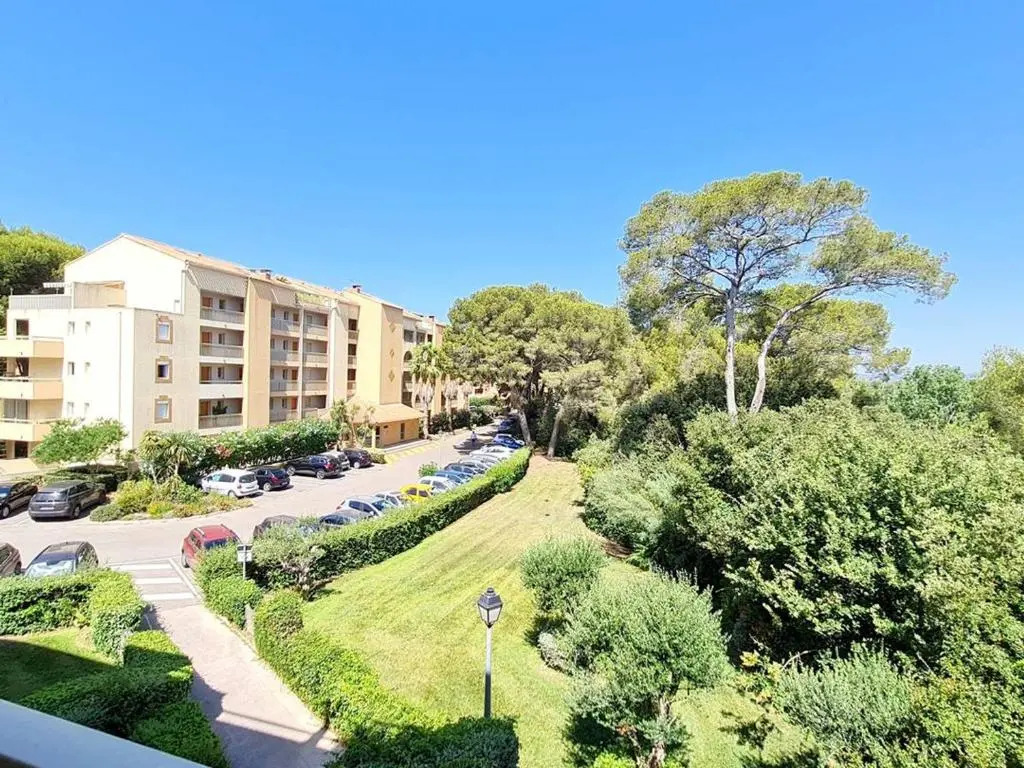 Appartement Six-Fours-les-Plages, 2 pièces, 2 personnes - FR-1-316-299