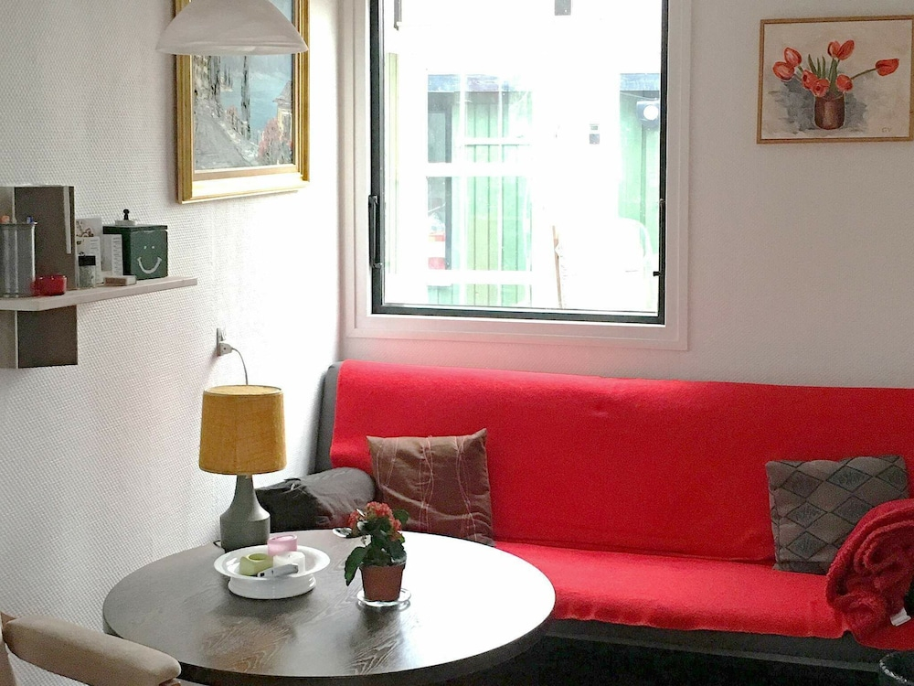 Comfy Holiday Home in Lolland With Conservatory