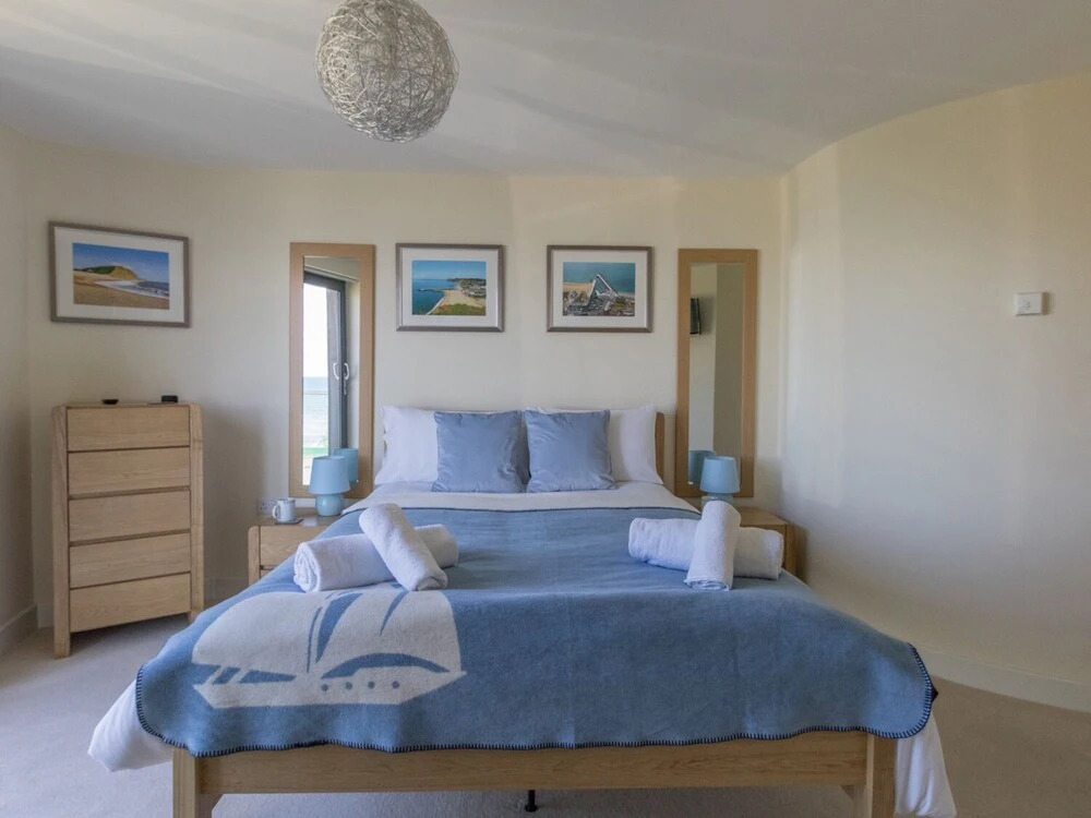 Westbay Penthouse