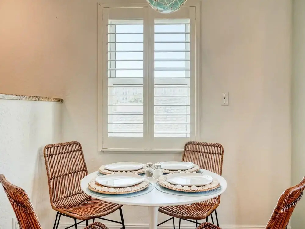 Sunshine Lane by Distinctive Beach Rentals