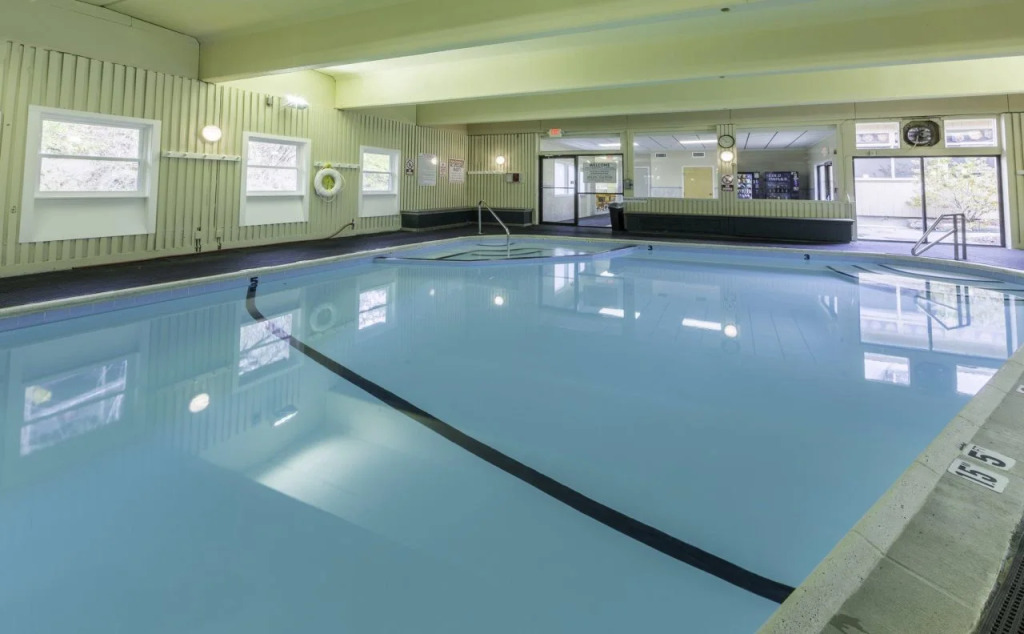 Holiday Inn Club Vacations Oak n Spruce Resort in the Berkshires