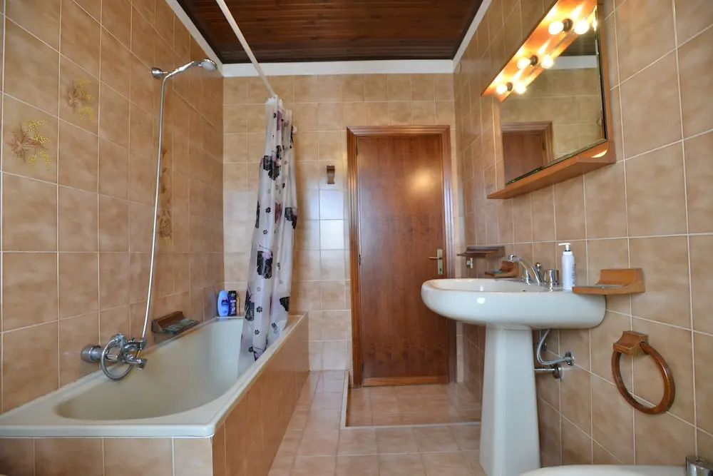 IzzHome Pula Crispi