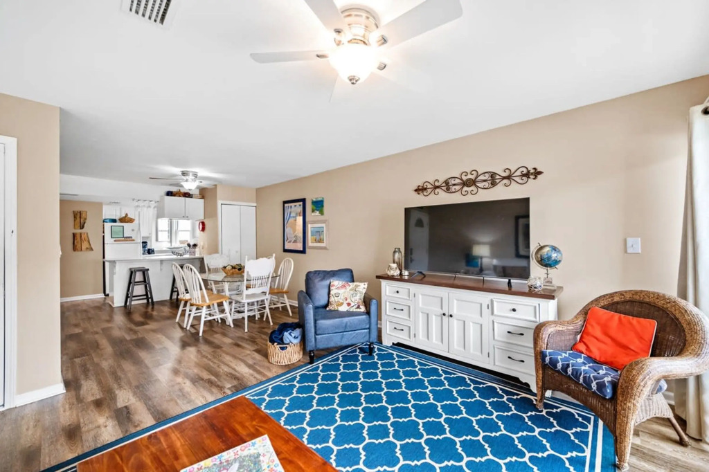 Gulfside Townhome 32 Beachfront Townhouse w Pool
