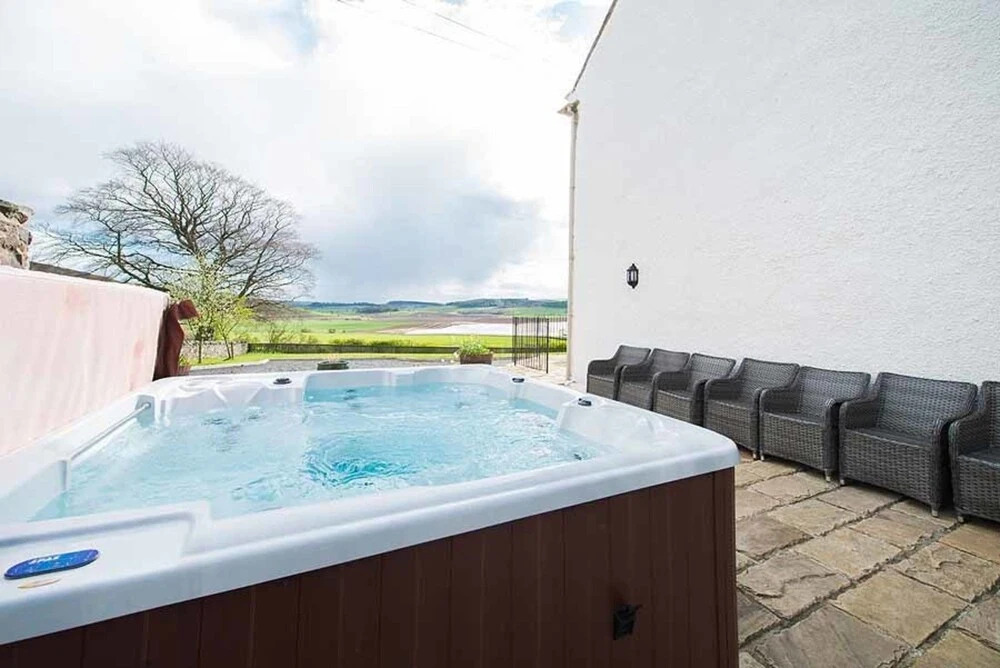 Balmeadowside Farmhouse Near Cupar, Fife