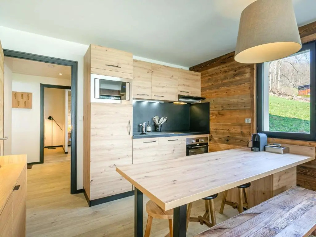 Appartement La Clusaz, 2 pièces, 6 personnes - FR-1-437-90