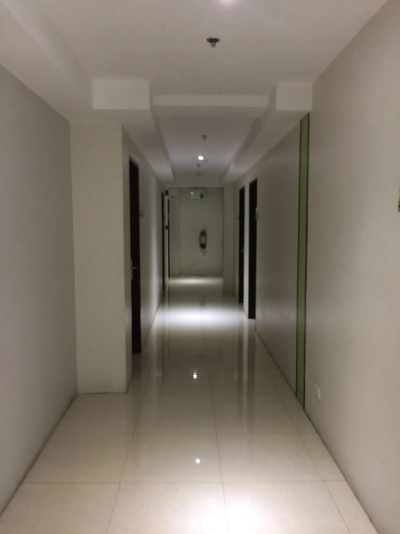 Canberry Hotel