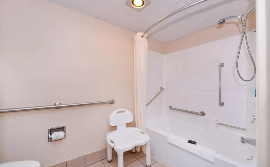 Americas Best Value Inn Moline - Moline, IL