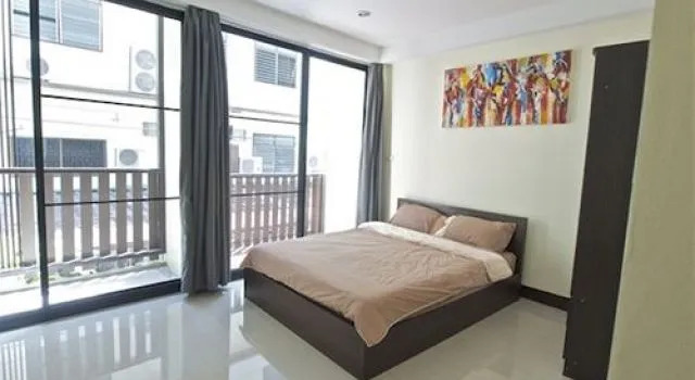 House 1194 Bangkok(แอท 1194 เฮาส์)