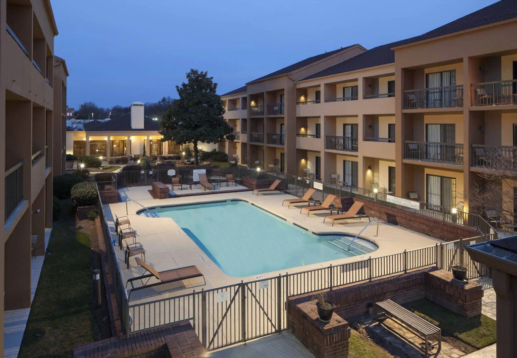 Courtyard Greenville Haywood Mall