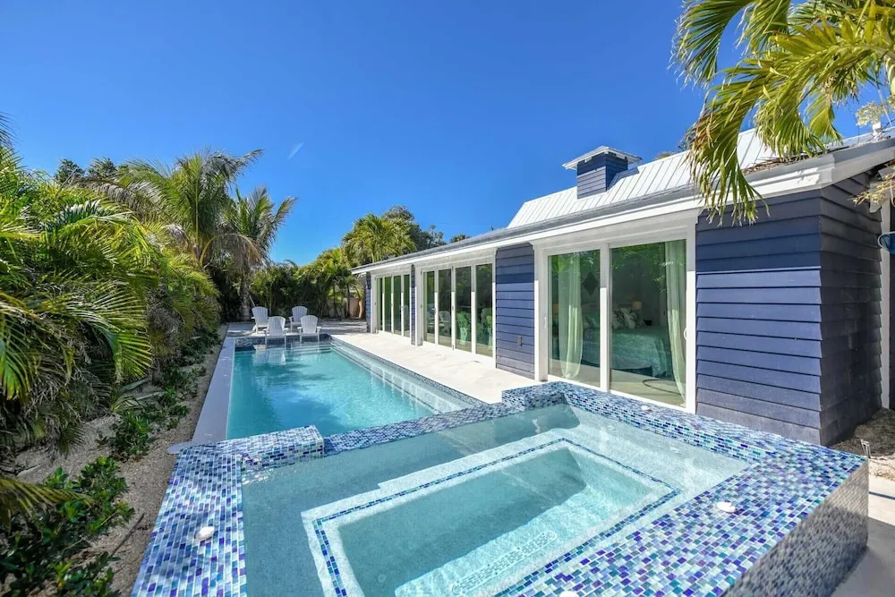 Barefoot Bungalow