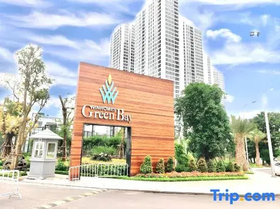 Vinhomes Greenbay Me Tri - Luxury, Garden Apartment in Hanoi