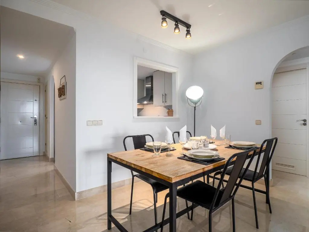 2130-Amazing 2 bedrooms with terrace sea view
