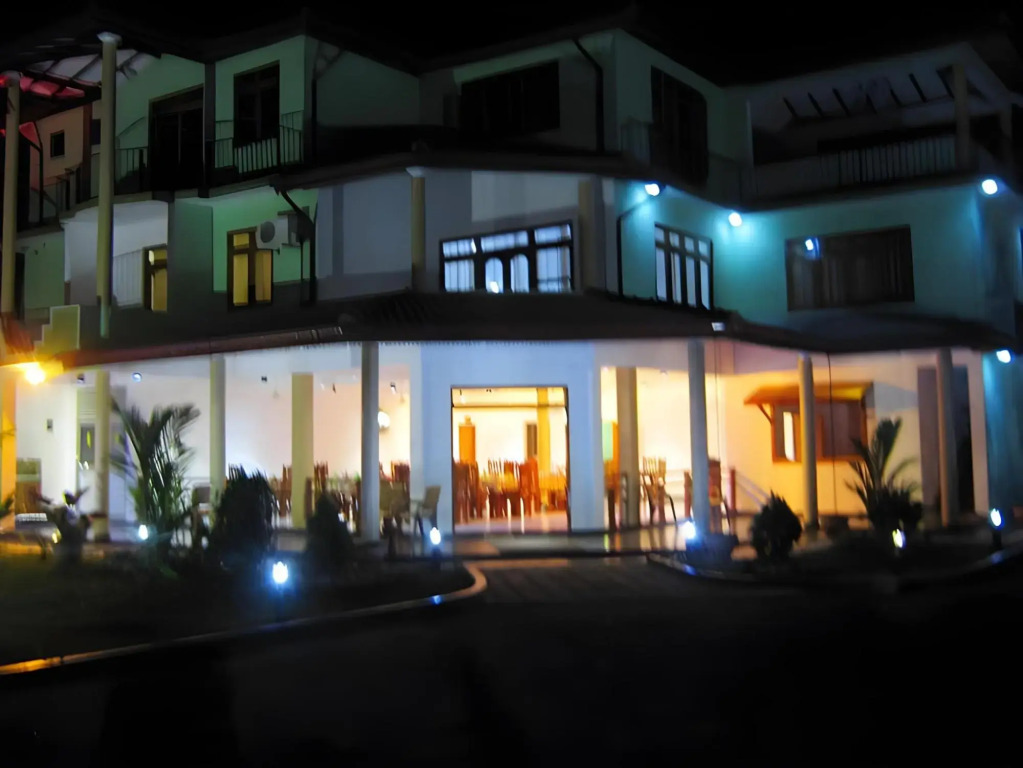 New Sigiri Resort