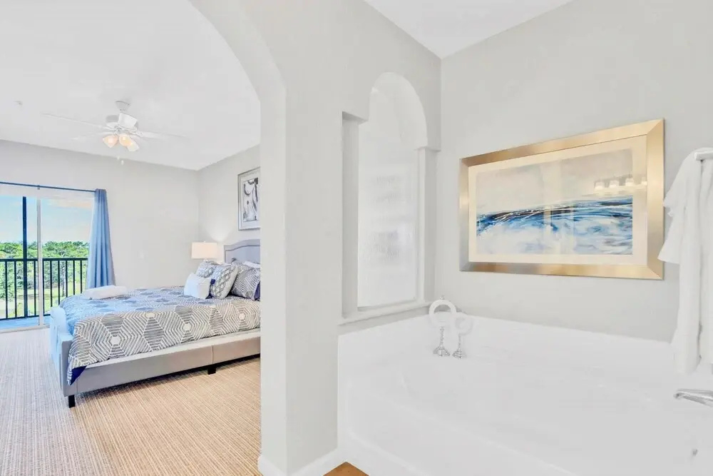 3BR Condo with Pool - Near Disney