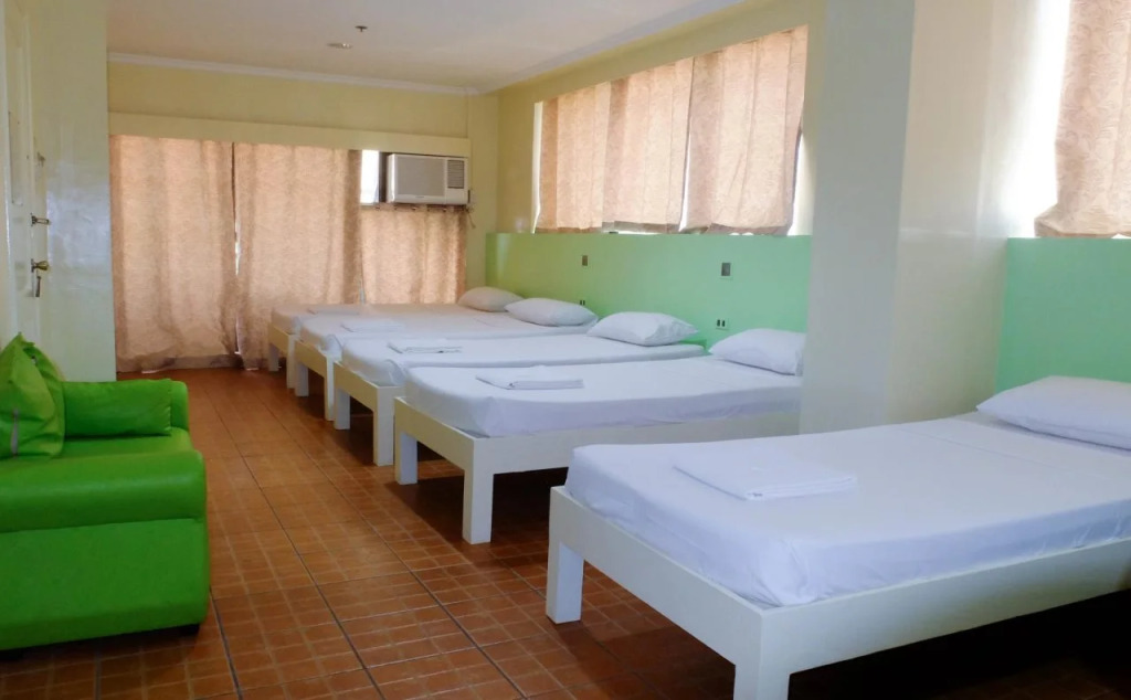 West Gorordo Hotel