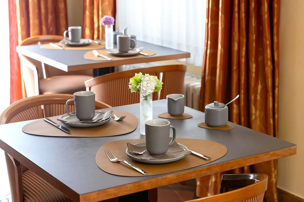 Hotel Regina Bed and Breakfast Köln Ehrenfeld