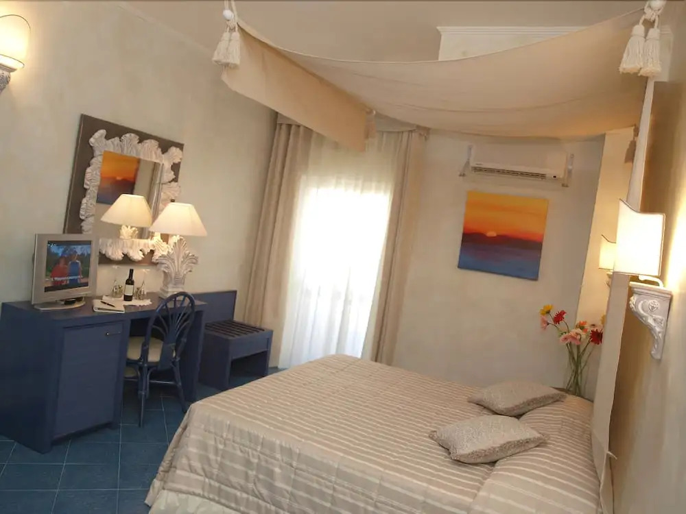 Apulia Hotel Baia dei Faraglioni Resort