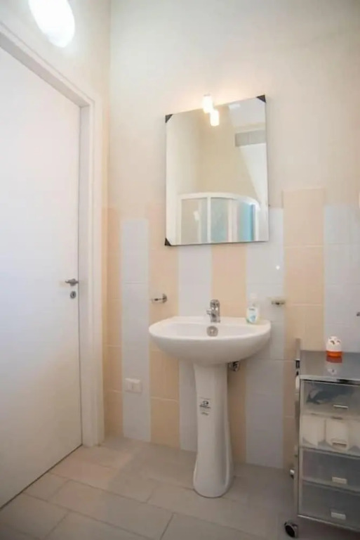 Holiday Villa White