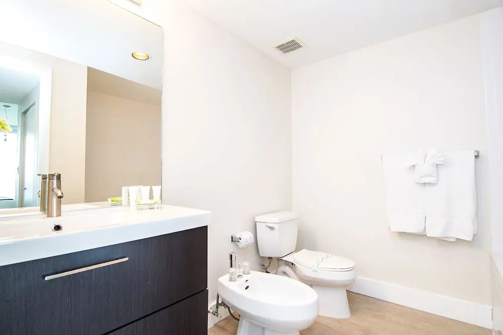 G. Bay Premium Condominium 2 Bedrooms 2 Bathrooms Condo