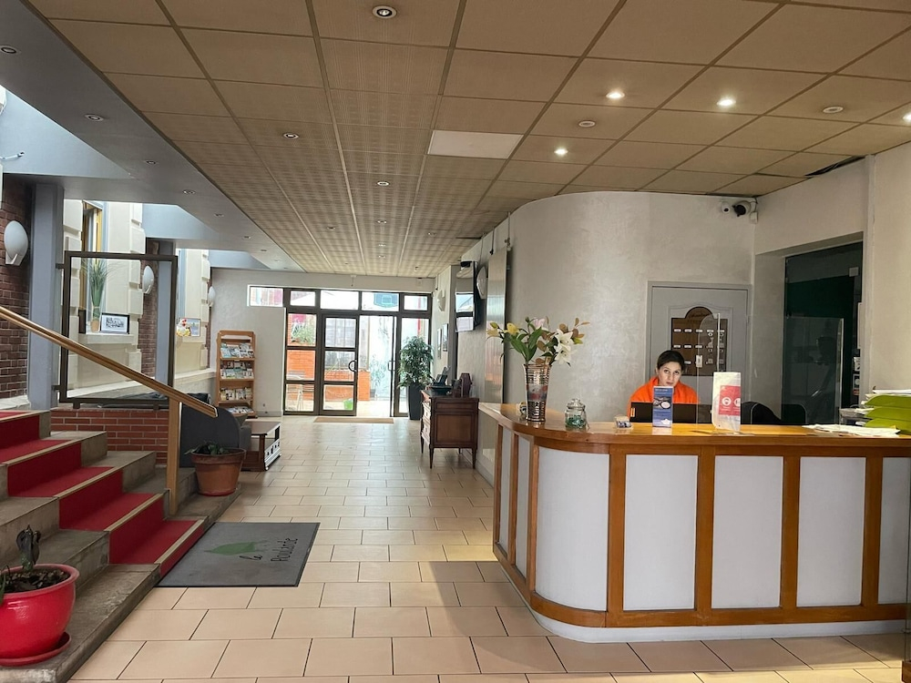 Hôtel la Poularde
